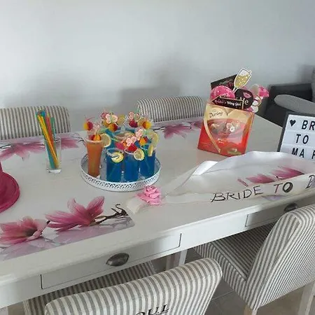 Gra Ec - Three Bedroom With Swimming Pool Holiday home Zagreb